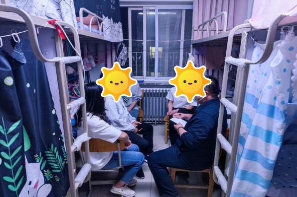 寧夏大學(xué)新華學(xué)院宿舍條件怎么樣,幾個人住,有空調(diào)嗎?
